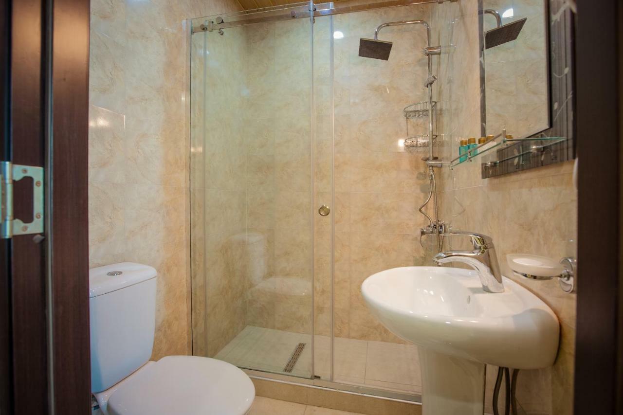 Hotel Comfort Tbilisi Zewnętrze zdjęcie
