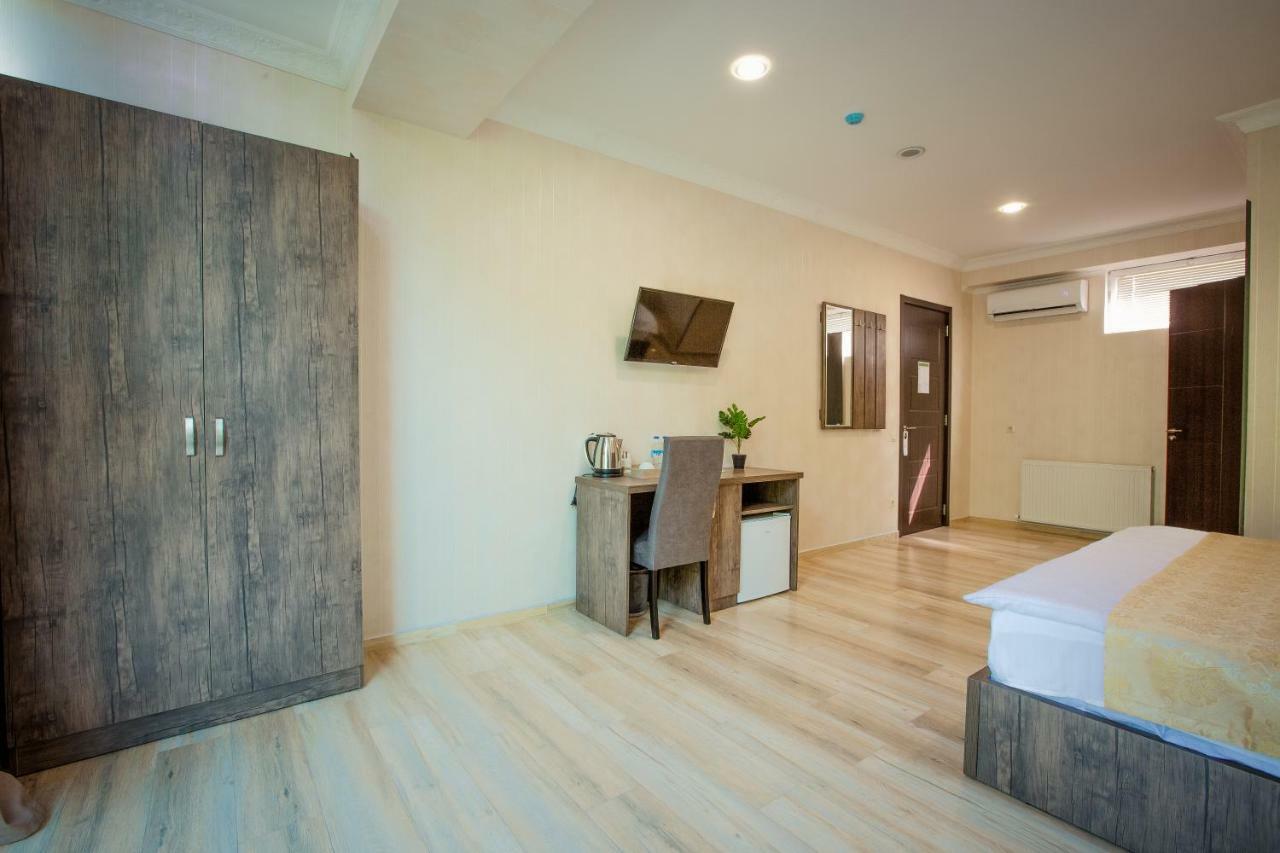 Hotel Comfort Tbilisi Zewnętrze zdjęcie